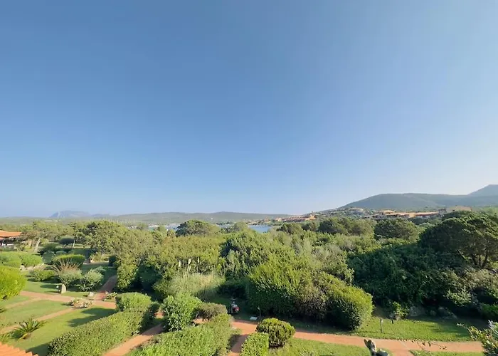 50m From 2 Private Beaches Stunning Sea View Apartamento Marinella (Sardinia)