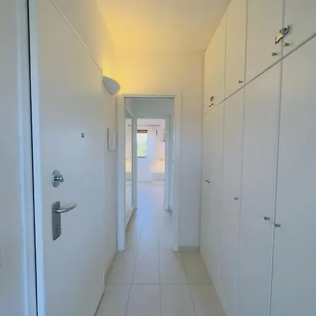 50m From 2 Private Beaches Stunning Sea View Apartment