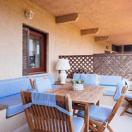 Apartment 50m From 2 Private Beaches Stunning Sea View