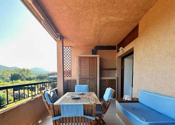 50m From 2 Private Beaches Stunning Sea View *